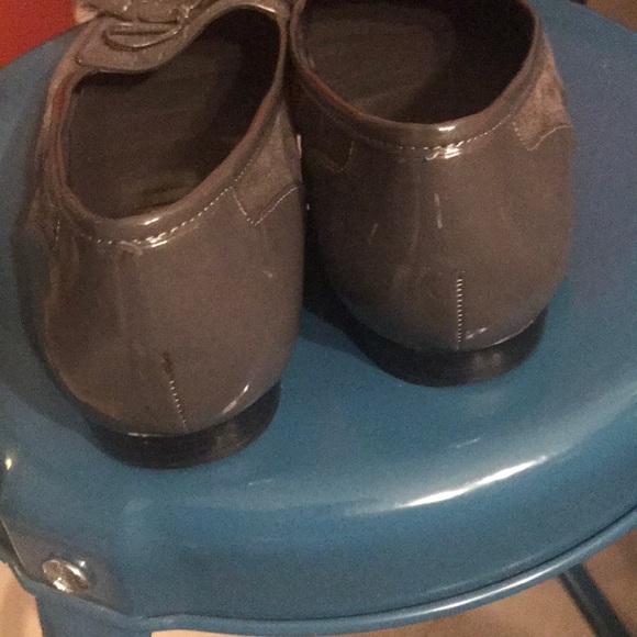 Gray shoes - Picture 7 of 8